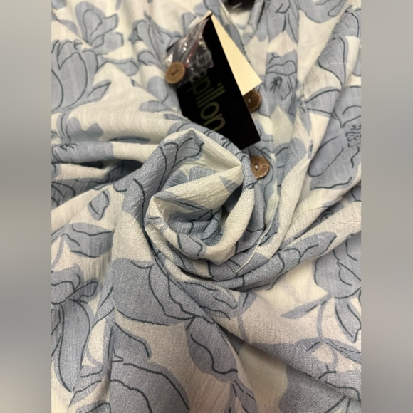 Papillon NWT 3/4 Sleeve Blue Floral Blouse Size XL - Picture 7 of 9